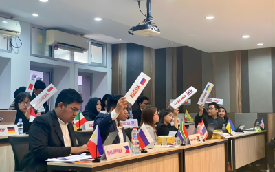 Mahasiswa Hubungan Internasional Gelar Simulasi Sidang PBB, Bahas Perdagangan Manusia di Short Diplomatic Course 2025 HIMAHI Moestopo