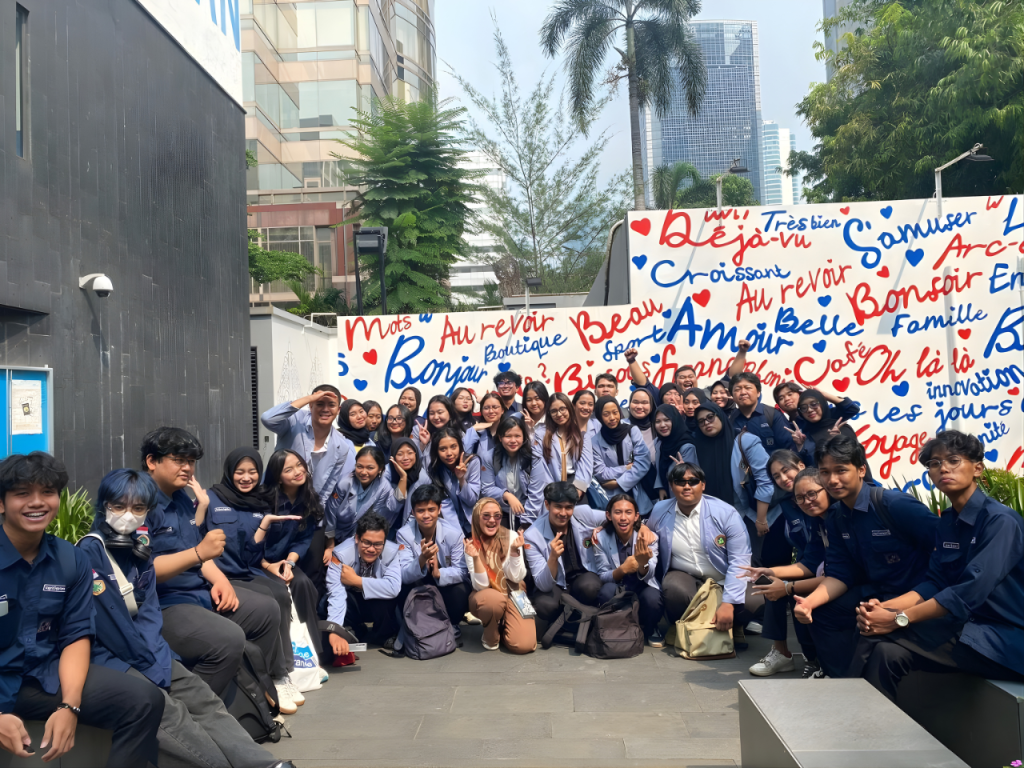 Diplomasi Budaya sebagai Soft Power: Mahasiswa HI Moestopo Pelajari Pengaruh Global Prancis