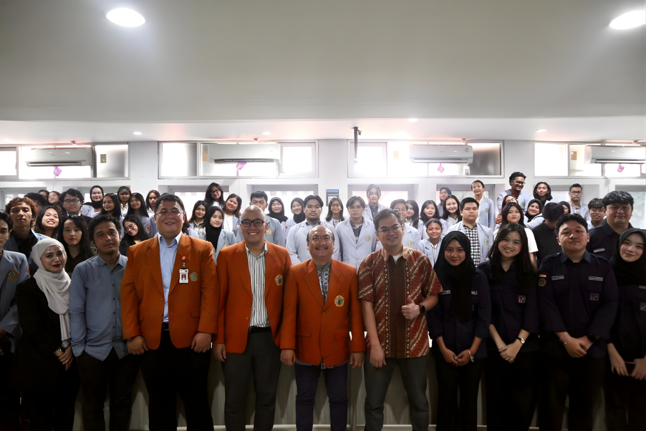 Dua Narasumber Pakar Ajak Mahasiswa HI Moestopo Kuasai Emosi Sebelum Kuasai Dunia